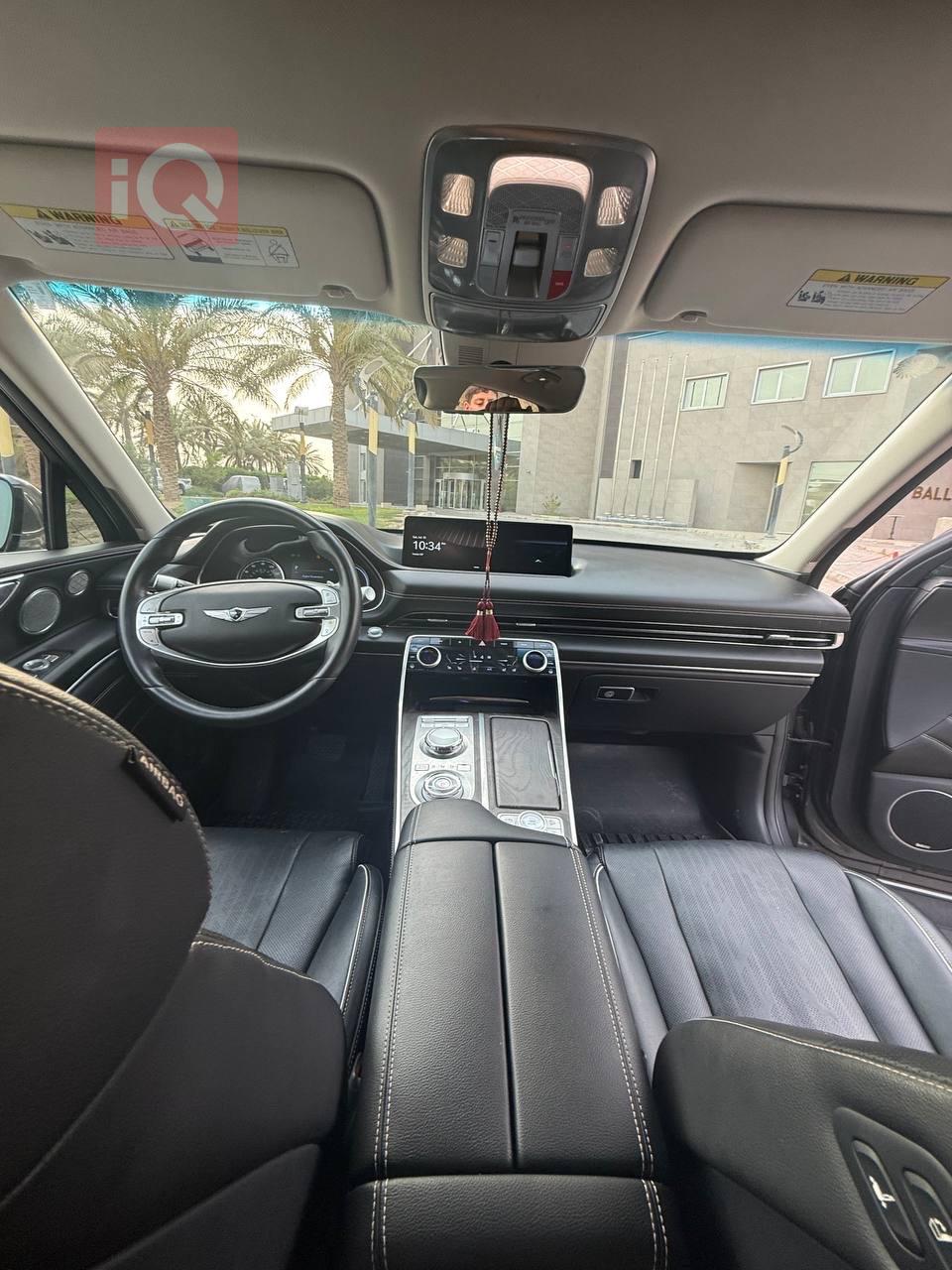 جێنسس GV80
